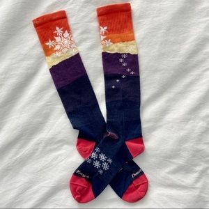 NWT Darn Tough Women’s Ski/Snowboard Socks
